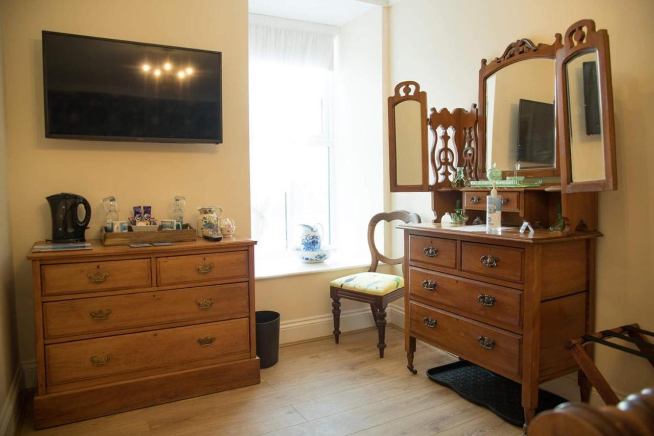 The Royal Bed and Breakfast Barmouth Buitenkant foto