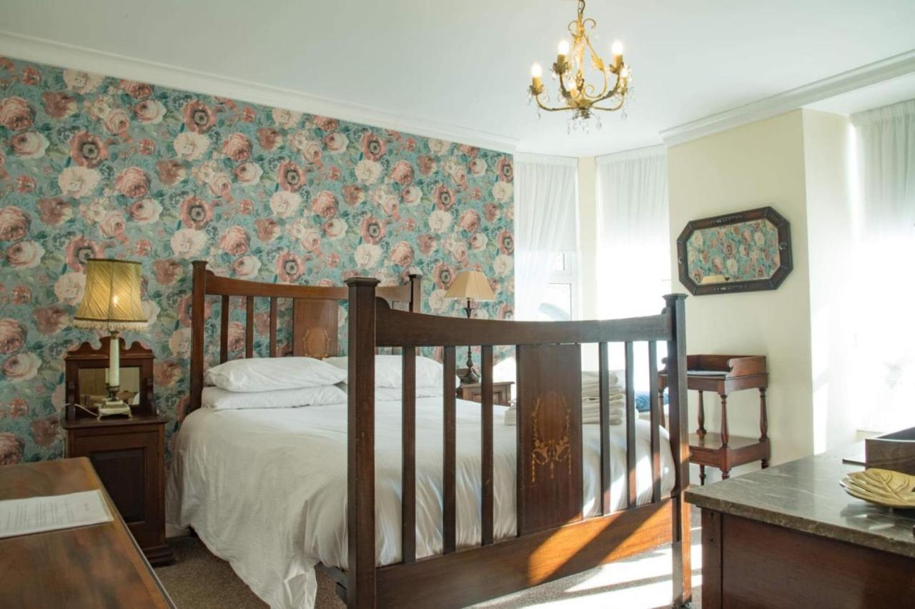 The Royal Bed and Breakfast Barmouth Buitenkant foto