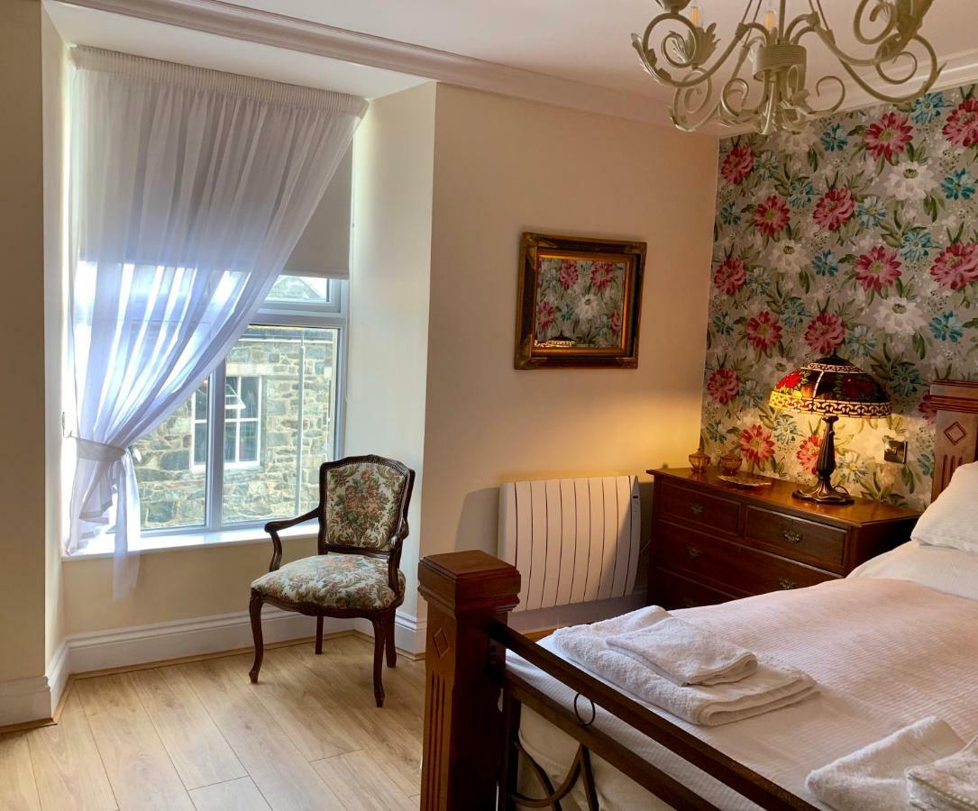 The Royal Bed and Breakfast Barmouth Buitenkant foto