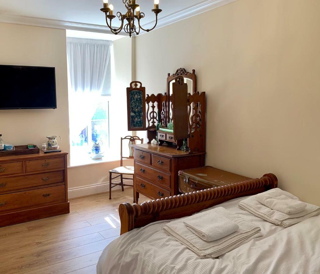 The Royal Bed and Breakfast Barmouth Buitenkant foto